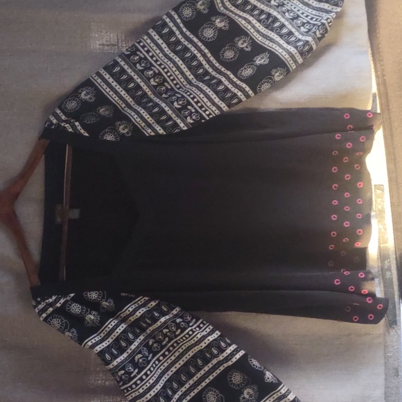 Fey Anthropology Blouse 14 - Picture 2 of 5